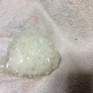 たらこの醤油マヨおにぎり